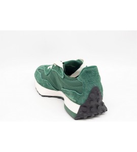 NEW BALANCE 327 Sneakers