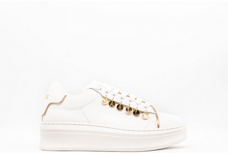 GAELLE Sneakers donna