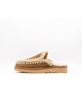 MOU Eskimo slipper