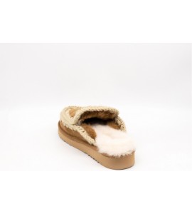 MOU Eskimo slipper