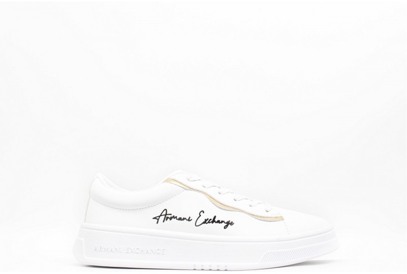 ARMANI EXCHANGE Sneakers...