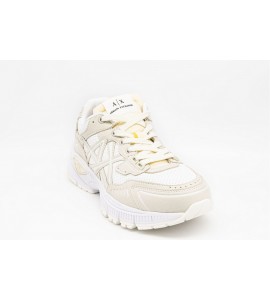 ARMANI EXCHANGE SNEAKERS CHUNKY CON LOGO SUL FIANCO E DETTAGLI A CONTRASTO