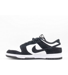 NIKE Dunk Low Retro SE