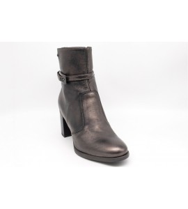 NERO GIARDINI Tronchetti donna in pelle