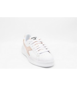 DIADORA GAME STEP