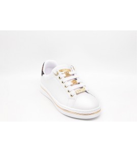 GUESS Sneaker Stasey