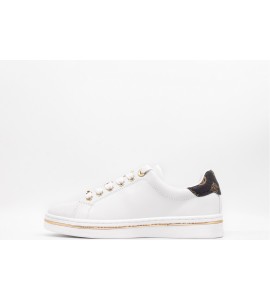 GUESS Sneaker Stasey