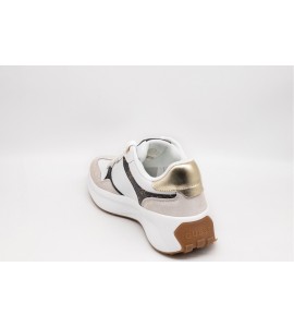 GUESS Runner Luckei 4G Logo