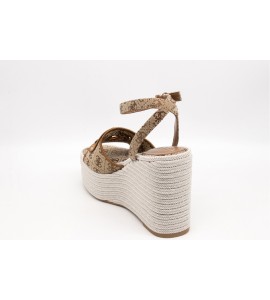 GUESS Sandalo Tanvee 4G logo