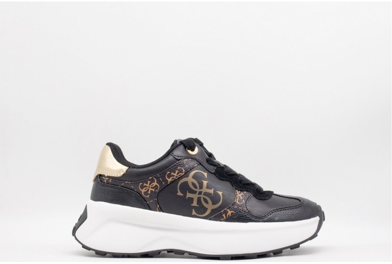 GUESS Runner Luckei 4G Logo