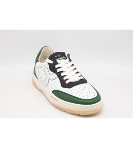 BARRACUDA Sneakers Earving