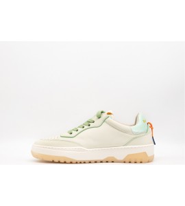 BARRACUDA Sneakers Earving