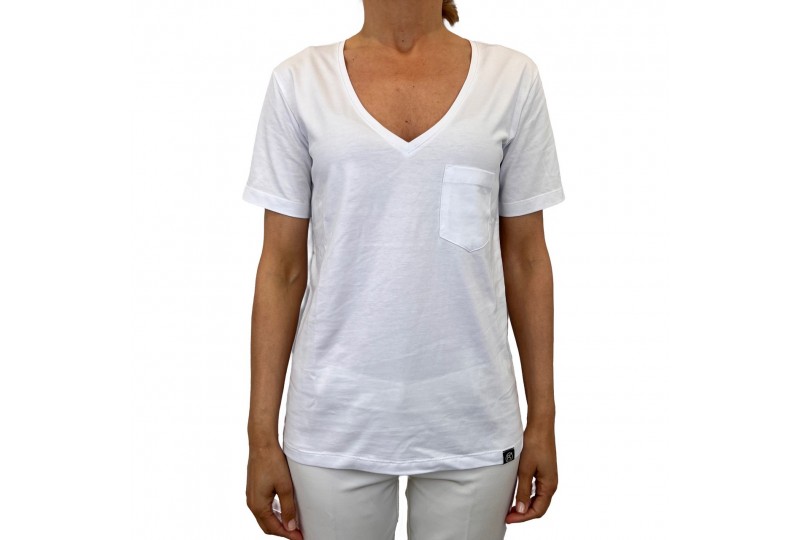 REIGN T-SHIRT