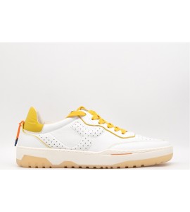 BARRACUDA Sneakers Earving