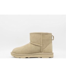 UGG Stivali Classic Mini II
