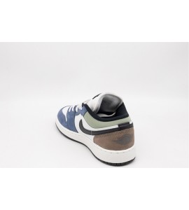 NIKE Air Jordan 1 Low