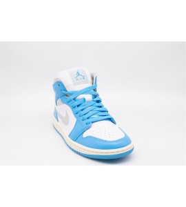 NIKE Air Jordan 1 Mid