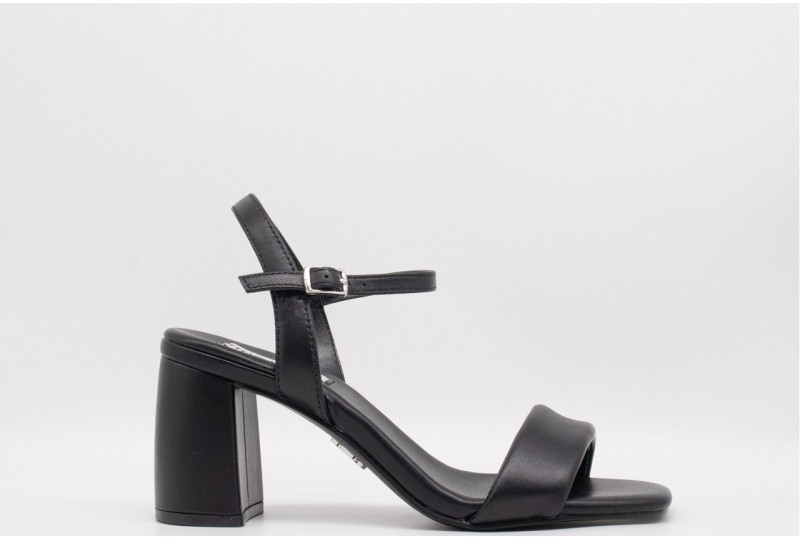 STEVE MADDEN SANDALO LAYNEY