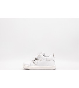 BALDUCCI A SNEAKERS CON STELLA