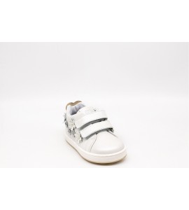 BALDUCCI A SNEAKERS CON FIORI 3D