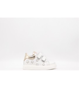 BALDUCCI A SNEAKERS CON PERLE