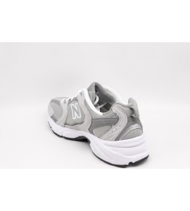 NEW BALANCE sneakers 530