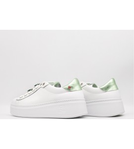 GIO + SNEAKERS GIOIELLO INSETTO