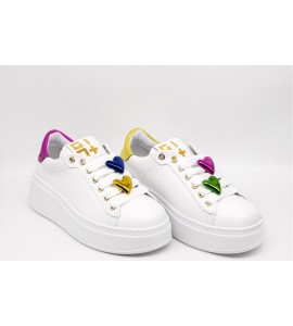 GIO + SNEAKERS CUORI