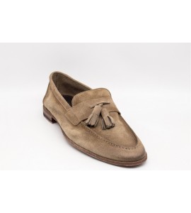 CORVARI MOCASSINO CON NAPPINE