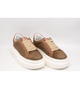 GIO + SNEAKERS INTRECCIATA