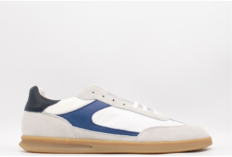 FRAU SNEAKER IN VELOUR