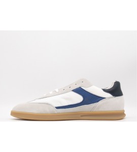 FRAU SNEAKER IN VELOUR