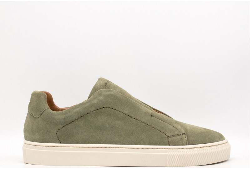 FRAU SNEAKER IN SUEDE