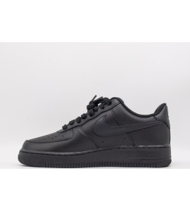 NIKE Air Force 1 '07