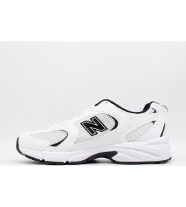 NEW BALANCE 530 Sneakers