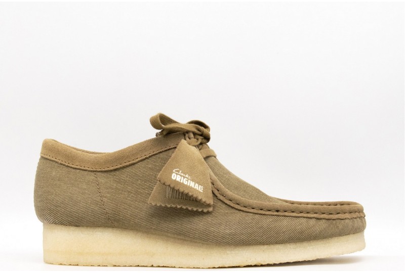 CLARKS WALLABEE CANVAS