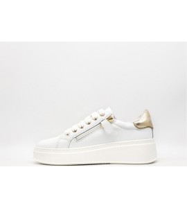 PATRIZIA PEPE Sneakers low cut