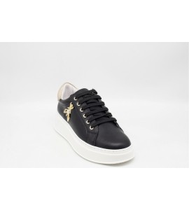 PATRIZIA PEPE Sneakers low cut