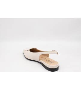 MOT CLE SLINGBACK CON ACCESSORIO