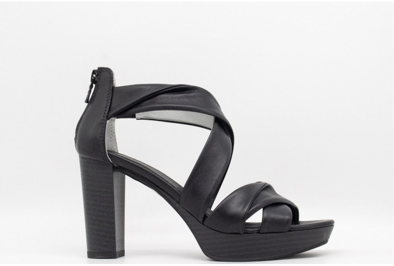 NERO GIARDINI SANDALO IN PELLE