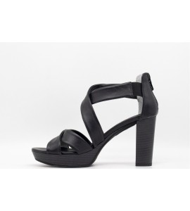 NERO GIARDINI SANDALO IN PELLE