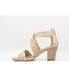 NERO GIARDINI SANDALO IN PELLE