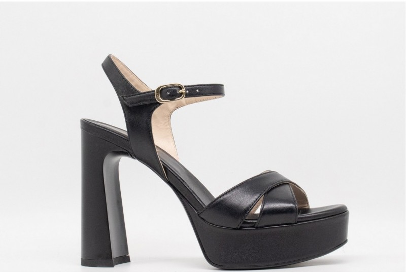 NERO GIARDINI SANDALO PLATFORM