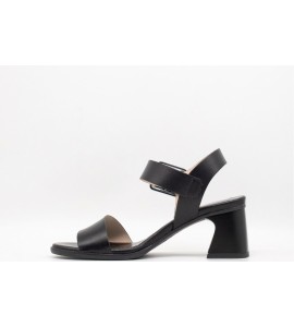 NERO GIARDINI SANDALO IN PELLE