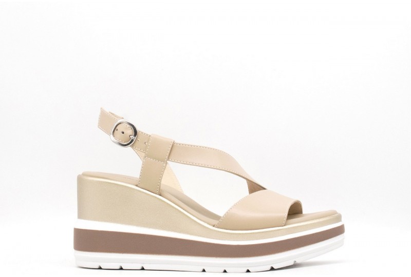 NERO GIARDINI SANDALO CON...