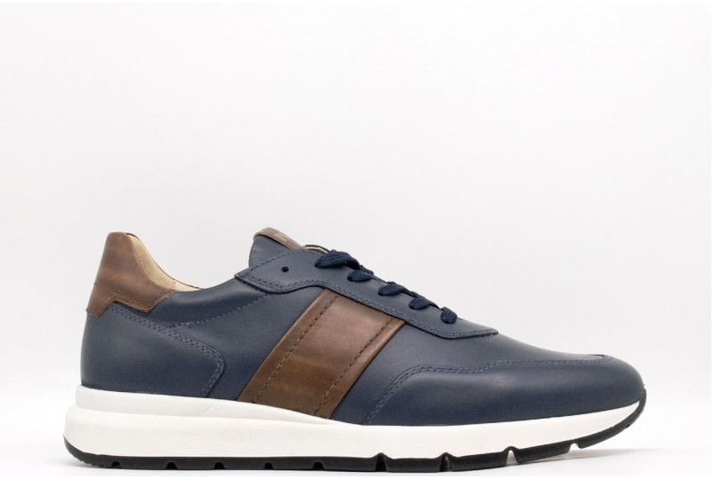 NERO GIARDINI SNEAKERS IN...