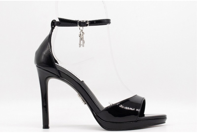 STEVE MADDEN SANDALO EVERS...