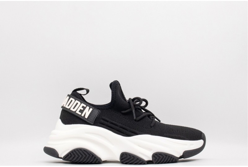 STEVE MADDEN SNEAKER PROTEGE