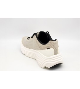 SKECHERS Max Cushioning Endeavour