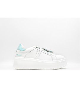 TOSCA BLU SNEAKER CON CHARMS ELETTRA